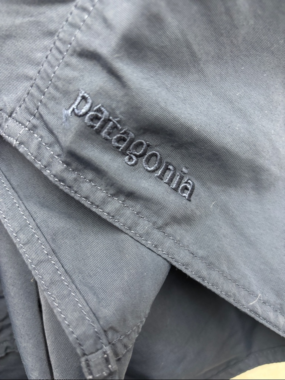 Patagonia | 32 Men's Navy Swim Trunks - Classic Drawstring Boardshorts - Picture 4 of 6